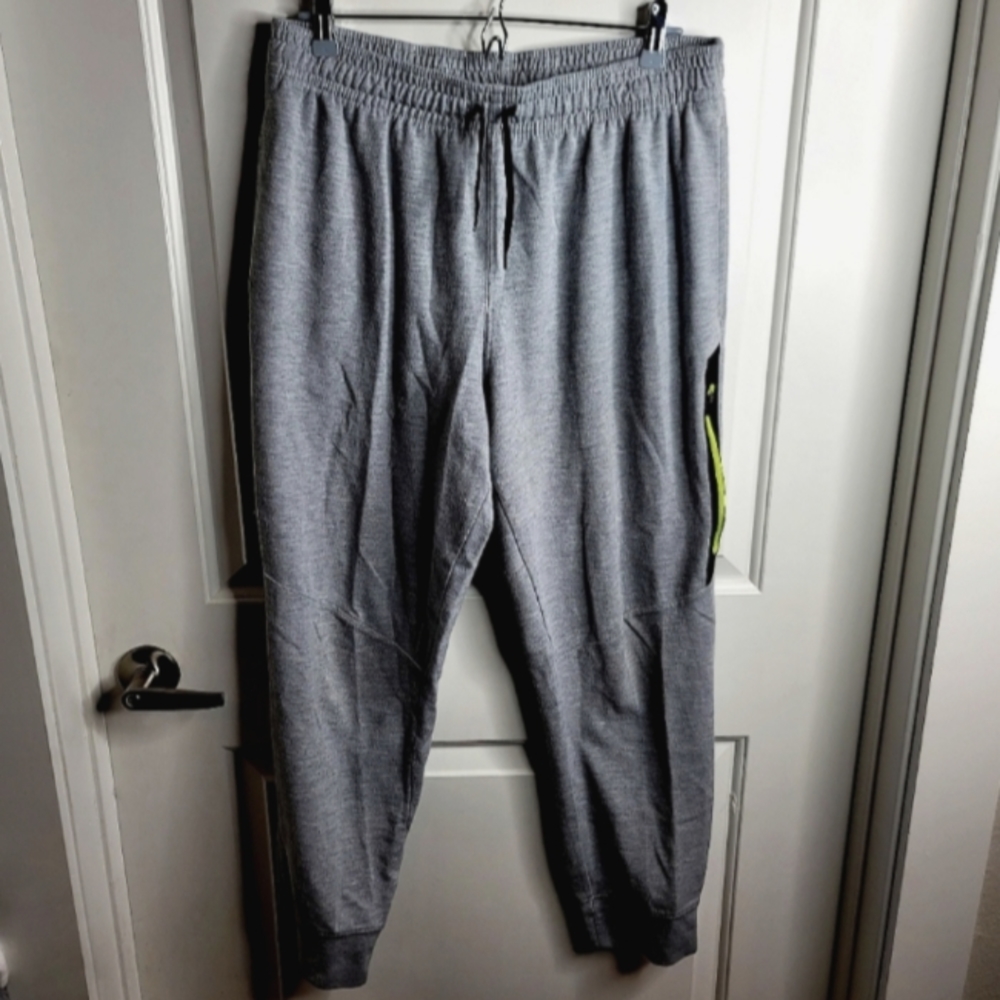 AND1 Basketball Sweatpant Joggers Size L